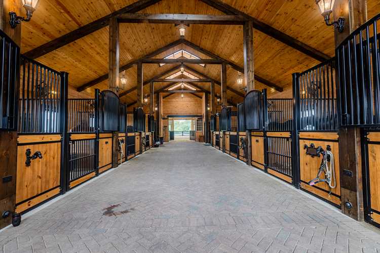 Horse Stables_01_Barrington-Horse-Farm_9